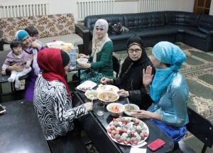 В пятигорской мечети коллективные разговения посещают не только мусульмане