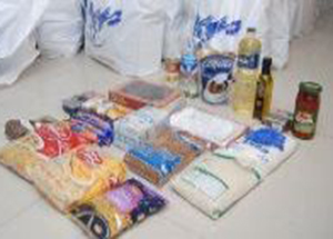 В мечетях Крыма малоимущим семьям раздадут наборы продуктов питания