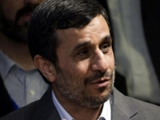 Коран направляет человека к совершенству – Ахмадинежад