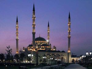 В Чечне наконец-то встречают Рамадан со всеми. Новости Рамадана