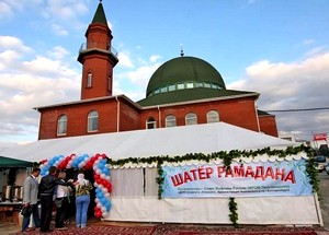 Екатеринбургскую мечеть для разговления ежедневно посещают 100-150 человек. Новости Рамадана