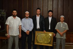 Татарское село собрало за ужином высоких гостей. Новости Рамадана