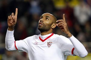 Футболист-мусульманин подарил инвалиду возможность полноценно поститься