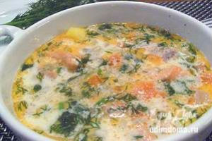 Рыбный суп с семгой и сливками. Первые блюда